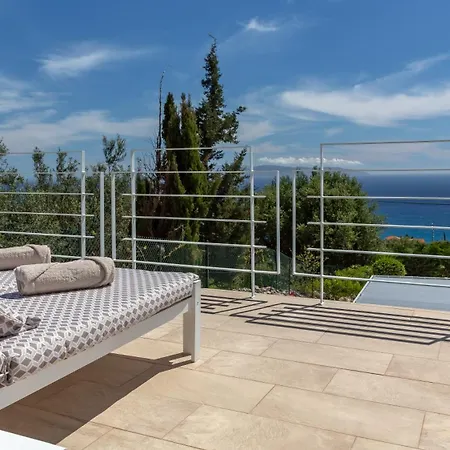 Chuscal On Kefalonia Вилла